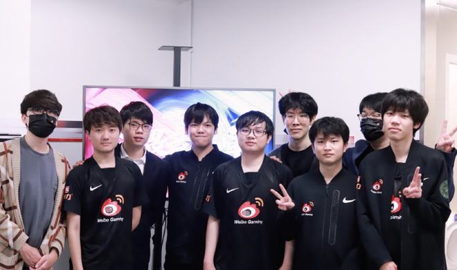 但多年后 但多年后