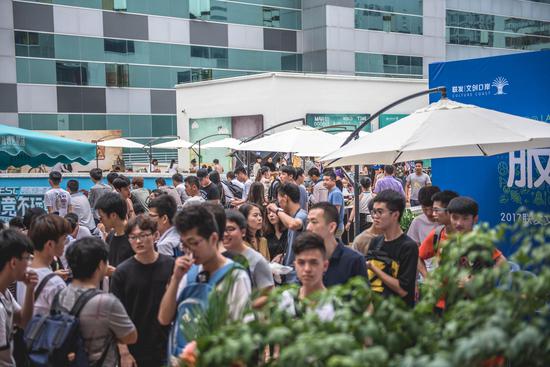 打入两球 打入两球